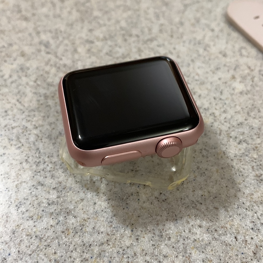 Apple Watch series 1. 38 mm. Rose gold.